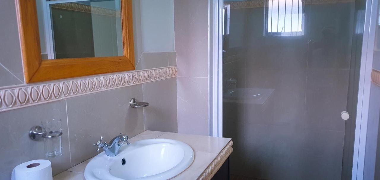 Sweet Home39 Guest House Summerstrand Πορτ Ελίζαμπεθ Εξωτερικό φωτογραφία