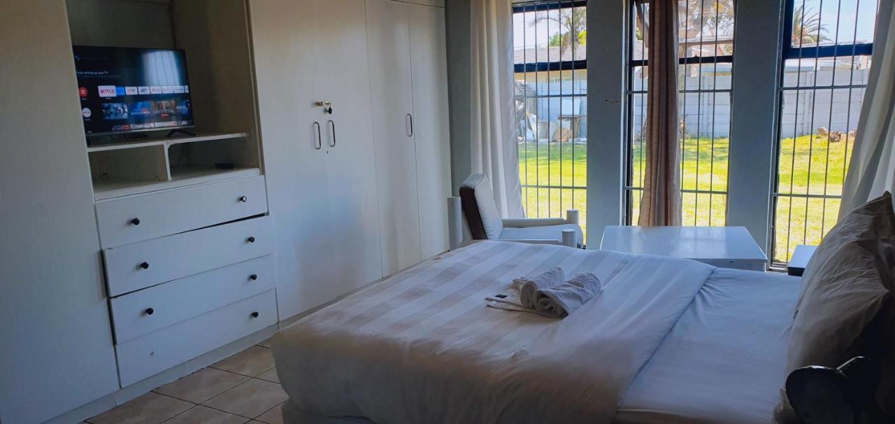 Sweet Home39 Guest House Summerstrand Πορτ Ελίζαμπεθ Εξωτερικό φωτογραφία